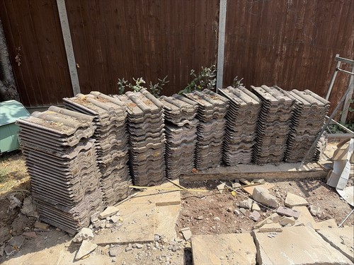 Brown 420mm 330mm concrete - x,