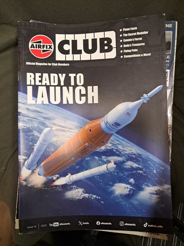 Airfix club magazine issue - airfix,