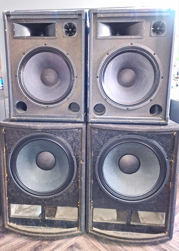 Big speakers 2 - speakers,, 2×18"