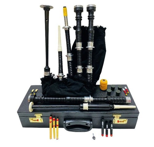 Black scottish bagpipes full - bagpipes,
