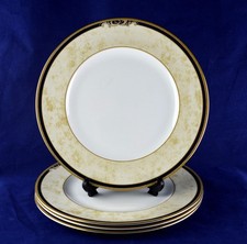 WEDGWOOD Cornucopia x4 Dinner