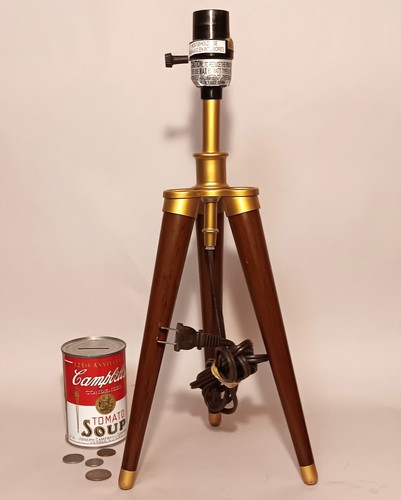 Tripod lamp vtg table - tripod,