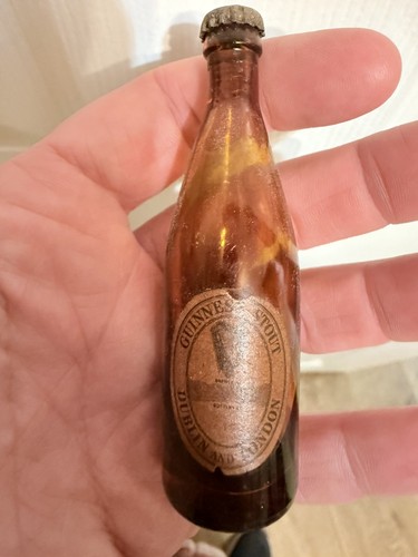 Vintage miniature guinness - miniature,