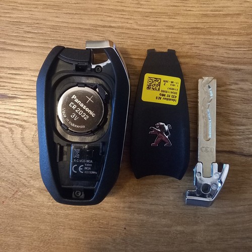 Genuine peugeot key fob - genuine,