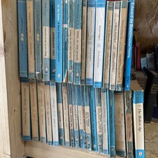 35  Blue Penguin Pelican