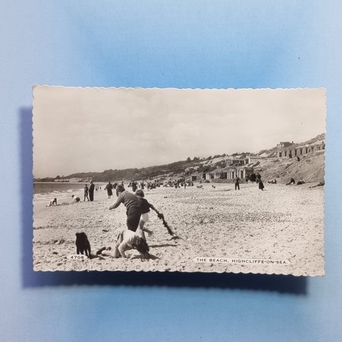 Highcliffe sea postcard - on,