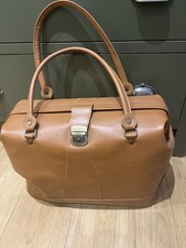 Gladstone Style Brown