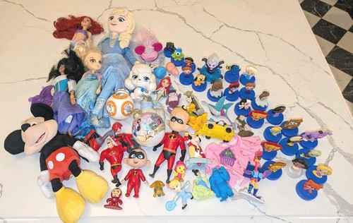 Huge lot disney - lot,