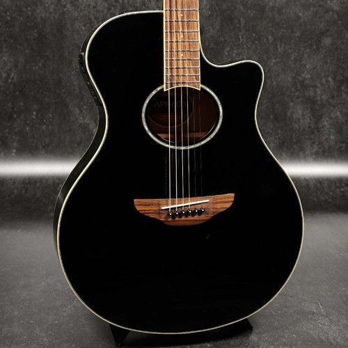 Yamaha apx600 black - yamaha,