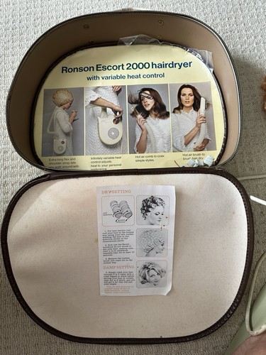 Vintage ronson escort 2000 - ronson,