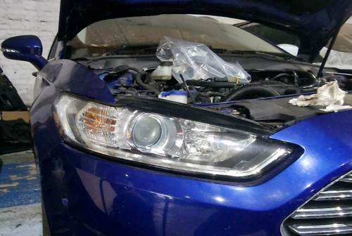 Ford mondeo mk5 headlight - ford,