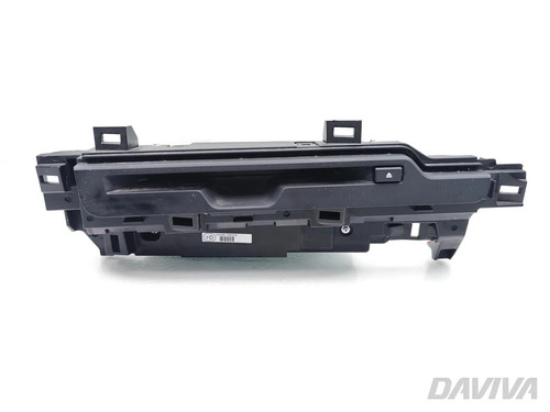 Lexus radio player head - radio,
