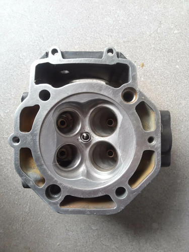 Cylinder head without valves
