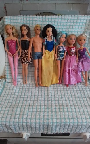 Doll mixed bundle - 7,