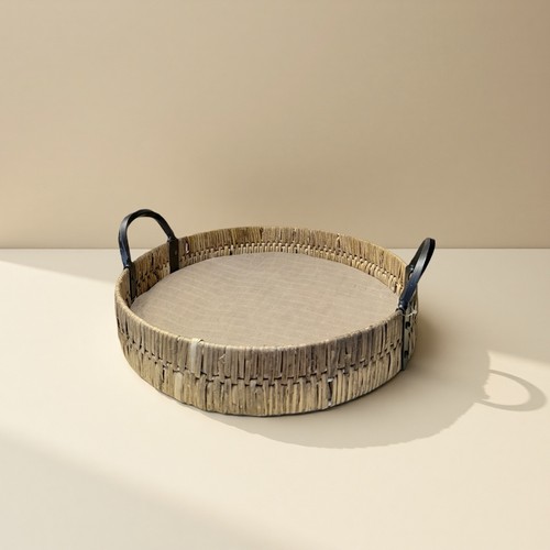 Rustic round woven banana - round, leaf