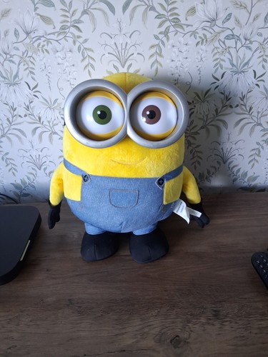 Jumbo minion talking - bob, soft
