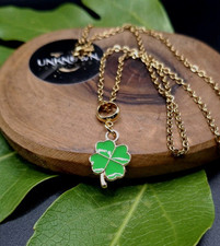 St Patrick's Day Irish Shamrock Lucky 4 Leaf Clover Pendant Necklace St Patrick 