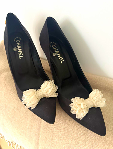 Chanel black satin pointed toe - chanel,