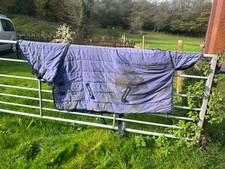 horse rug 5”6  stable 