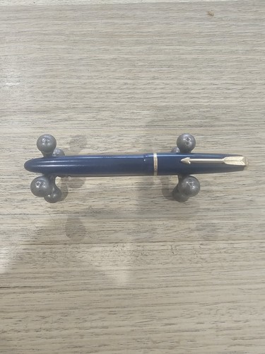 Vintage parker lady - parker, fountain