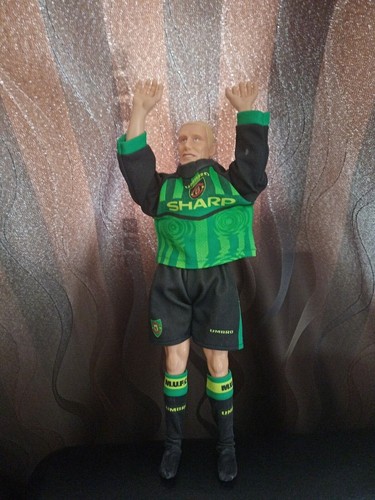 Corinthian peter schmeichel - corinthian,