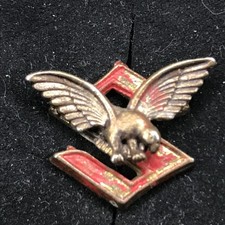 Suzuki  motorcycle cast badge