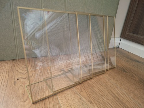 Acrylic gold edged table - gold,