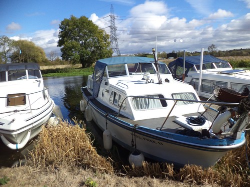 27ft widebeam cruiser