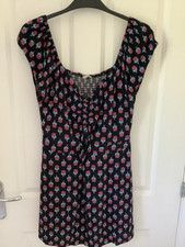 Ladies Aeropostale Floral Black Summer Dress. Size XL. Great Condition