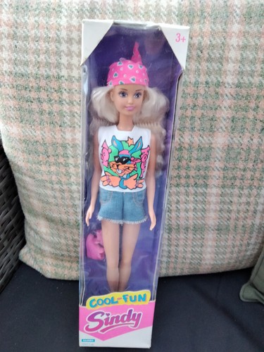 Sindy hasbro boxed nfrb cool - boxed,