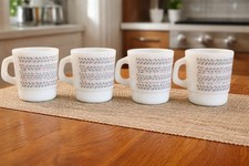 set of 4 Termocrisa Milk Glass