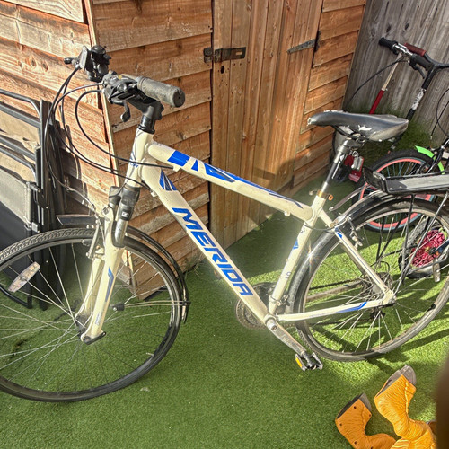 Merida hybrid bike 700c flat - hybrid,