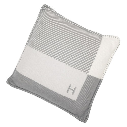 Hermes hriviera cushion size - hriviera,