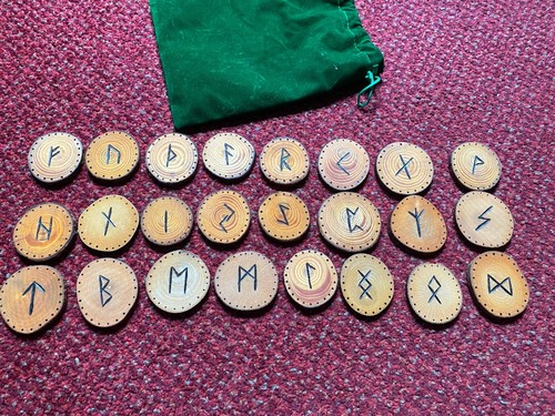 Futhark runes set wooden - 24,