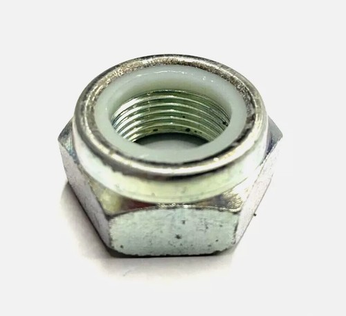 Front wheel hub nut for - hub, vw