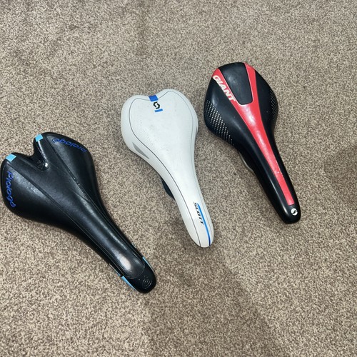 Job lot bicycle bike saddles - lot,