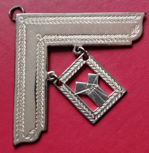 Masonic craft past master - past,