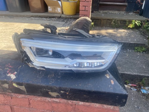 Audi line driver side - q3,