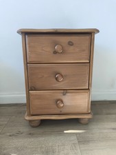 OAK COLOUR SOLID WOOD BEDSIDE