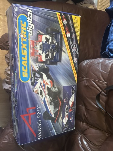 Scalextric grand prix - a1, team