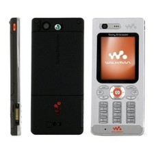 BRAND NEW SONY ERICSSON W880i