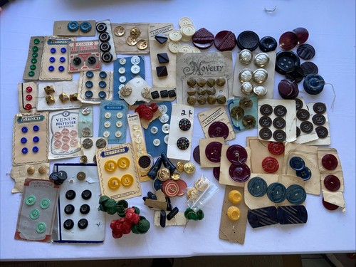 Job lot vintage buttons - job, loose