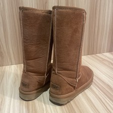 UGG Australia Classic Chestnut Brown Boots Uk Size 3 Genuine Sheepskin Lining