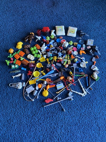 Bundle playmobil mixed pieces - bundle,