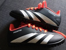Adidas Predator AstroTurf