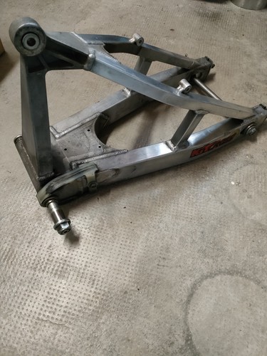 Honda rs125 nf4 swingarm - rs125,