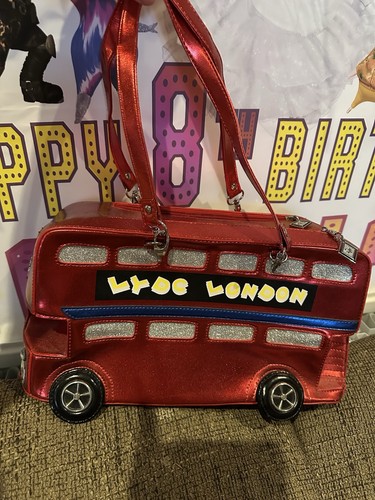 Lydc london bus red - lydc,