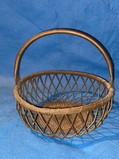 Vintage Round Metal Wire Egg