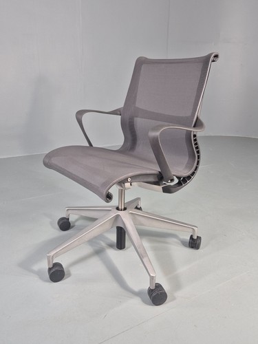 Herman miller setu office - miller,