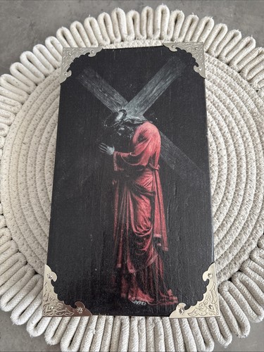Handmade jesus carrying the - handmade,